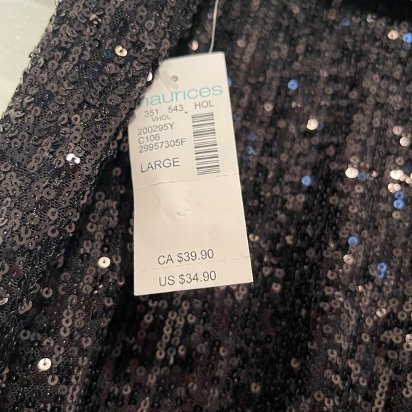 Black sequin skirt thigh length. Only worn once to model in store. - Picture 2 of 4